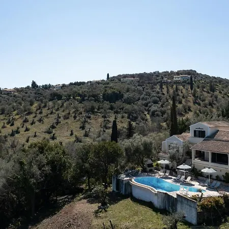 Anemelia By Rodostamo Villa *